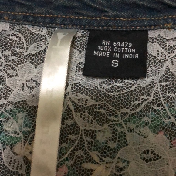 Western Style Martin Ranch Denim embroidered shirt - Picture 3 of 3